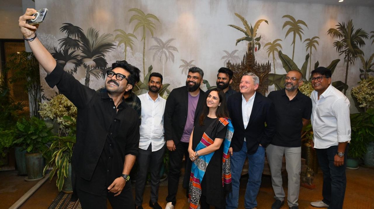 Chiranjeevi and Ram Charan welcome Netflix CEO Ted Sarandos to India!