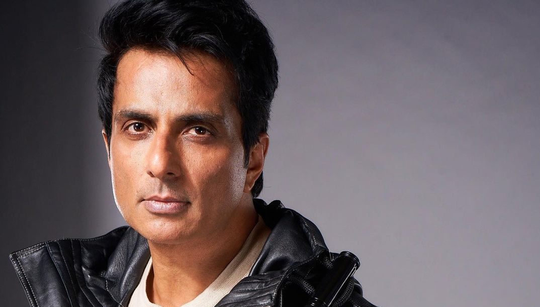 Sonu Sood establishes an Old Age Residence!