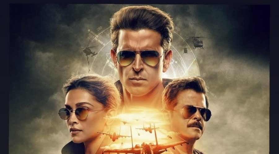 Pashmina Roshan praises brother Hrithik’s ‘Fighter’!