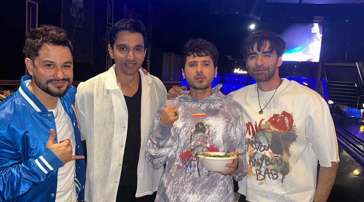 Madgaon Express’ actors-director spend a fun afternoon together!