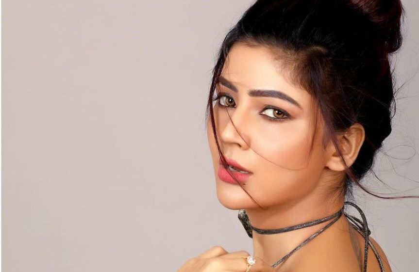 Soniya Bansal warns against online scams!