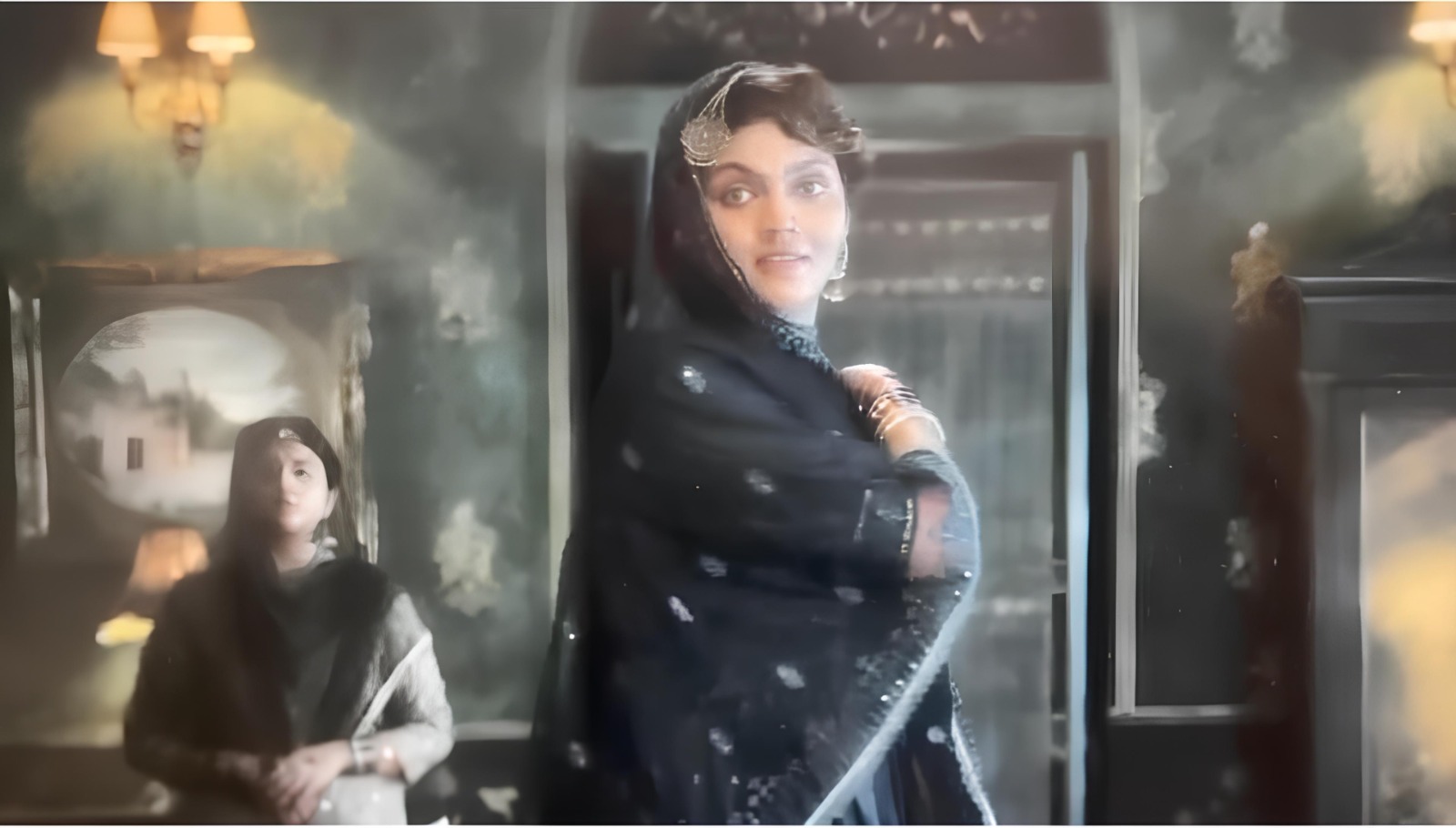 Thratre artist Astha Mittal debuts films with ‘Heeramandi’