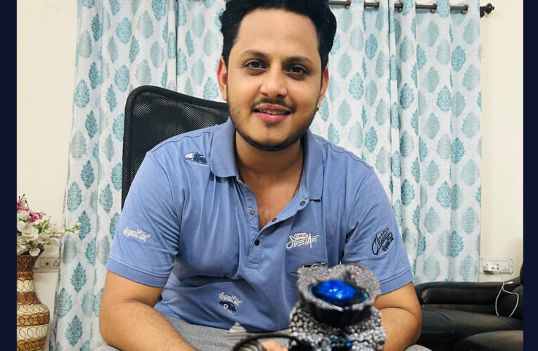 On his birthday, composer Nitesh Tiwari announces his next directorial!