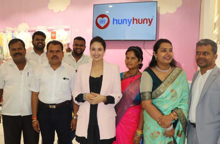 HunyHuny opens 10th Store!