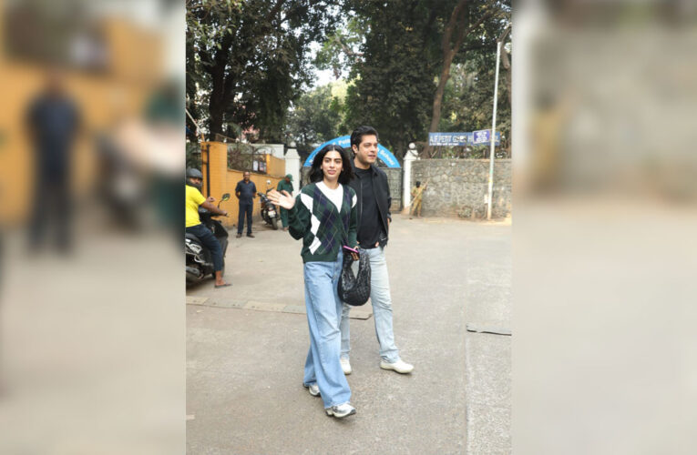 ‘Loveyapa’ pair Junaid Khan and Khushi Kapoor go on a coffee run!