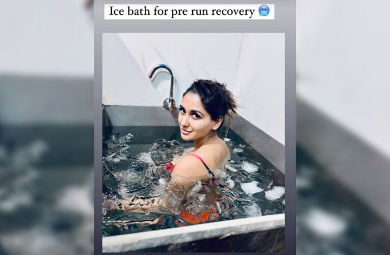 For ‘Pre-Marathon Recovery’, Nikita Dutta Takes Ice Bath Therapy!