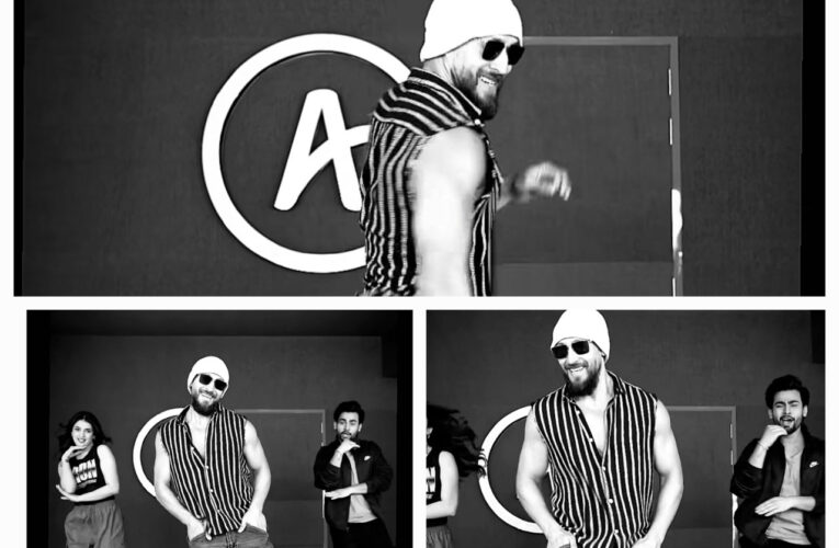 Tiger Shroff and Sunidhi Chauhan Groove to the Song from ‘Pintu Ki Pappi’!