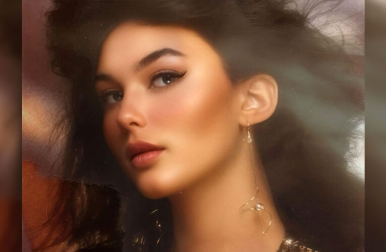 “Jeans and an NMT T-shirt are my go-to clothes when I am working in the field”, says Somy Ali!