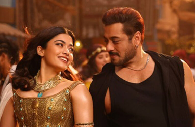 Iulia Vantur Feels that Lata Mangeshkar’s ‘Lag Ja Gale’ is a Very Precious Gem of Indian Music!