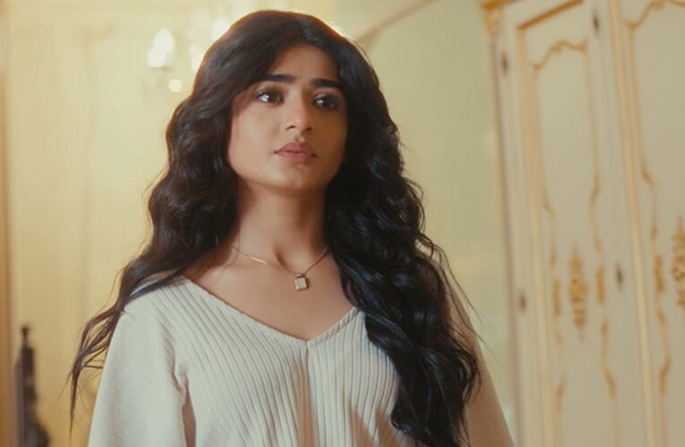 Sehar Khan steps into the world of ‘Fitrat’ with quiet strength and sincerity!