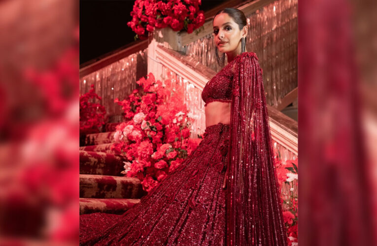 ‘The Royals’ actress Lisa Mishra says, “I had to really push myself out of my comfort zone”!