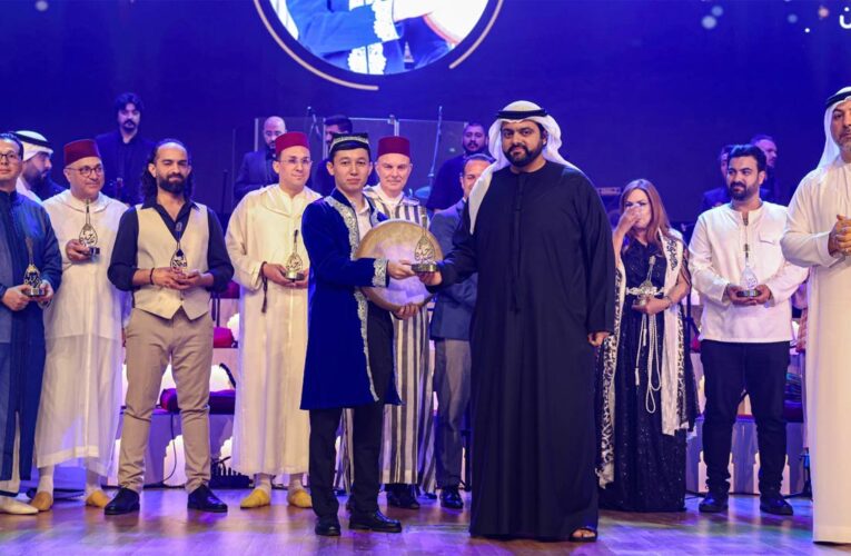 Mohammed Al Sharqi witnesses the launch of the Fujairah International Oud Forum!
