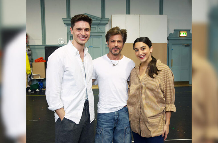 Shah Rukh Khan Visits ‘Come Fall in Love – The DDLJ Musical’ Rehearsals in London!