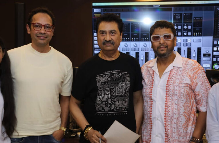 Kumar Sanu Collaborates with Sanjay Bedia for a New Song!