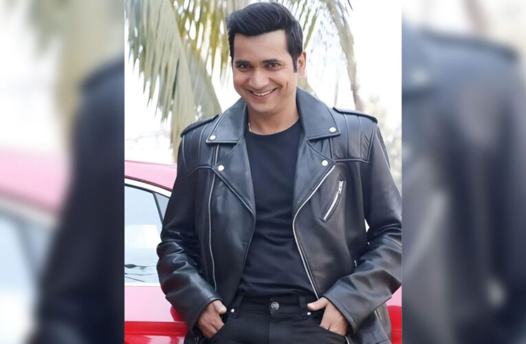 Saanand Verma Celebrates His Love for Chai on International Tea Day!