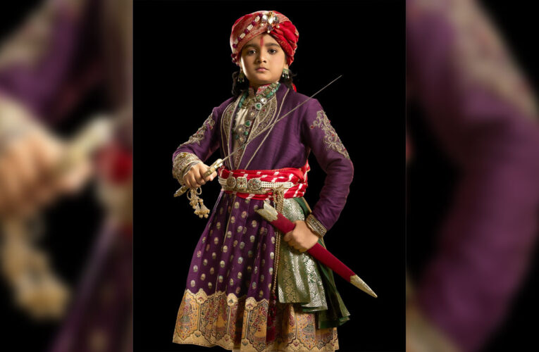 Young Prithviraj, Urva Savaliya, from Chakravarti Samrat Prithviraj Chauhan says, “I Feel Like a Real Prince on Set”!