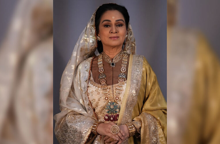 Padmini Kolhapure shares her thoughts on essaying the role of Rajmata in Chakravarti Samrat Prithviraj Chauhan!