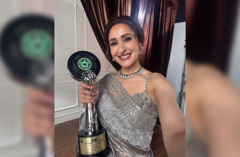 Pragya Jaiswal says, “Whenever I get an award, my parents are very happy”!