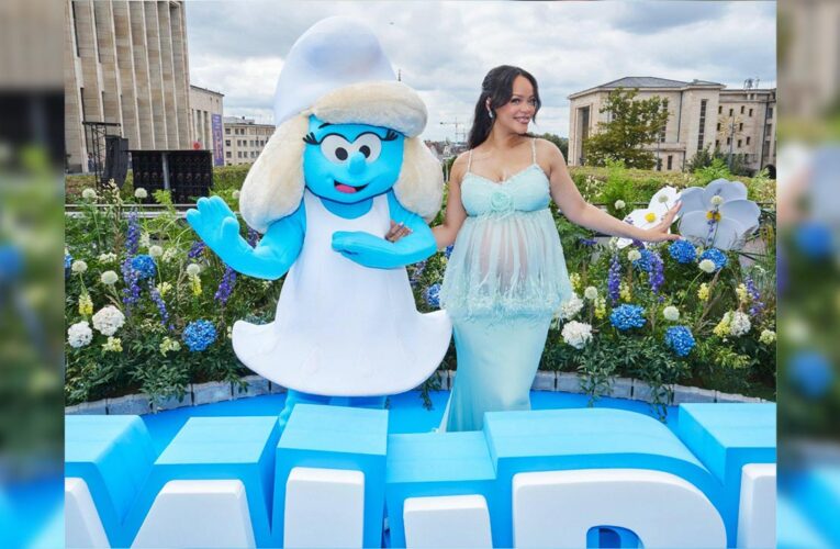 Producer of ‘Smurfs’ Rihanna has lent her voice and composed music too!