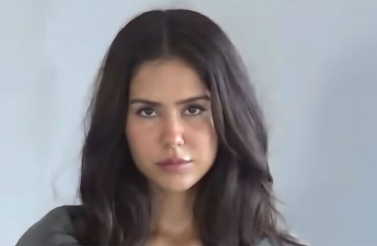 Sonam Bajwa looks drop-dead gorgeous in her latest post!