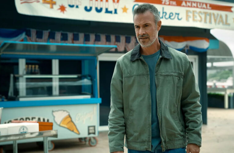 Freddie Prinze Jr. reunites with Jennifer Love Hewitt for ‘I Know What You Did Last Summer’ sequel!