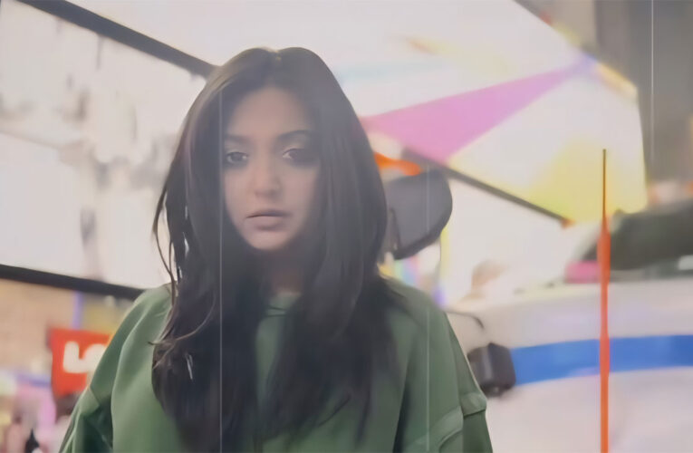 Monali Thakur ‘Ek Baar Phir’ Teaser Out Now!