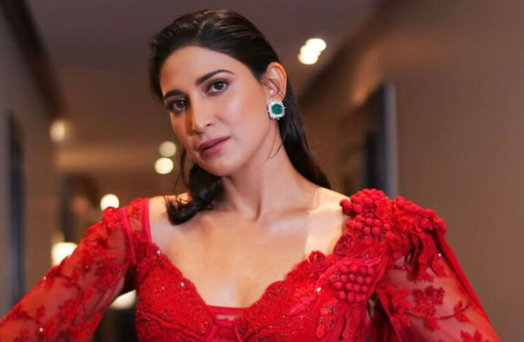 Aahana Kumra’s brutal honesty is both her sword and shield in ‘Rise and Fall’!