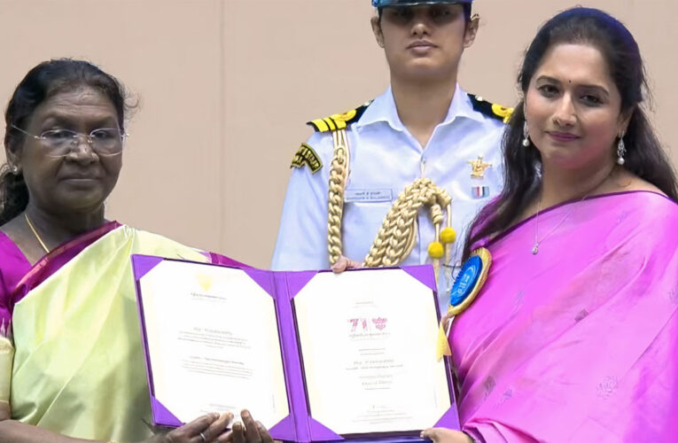 Radhika Lavu’s ‘Giddh – The Scavenger’, featuring Sanjay Mishra, Wins Prestigious National Award!