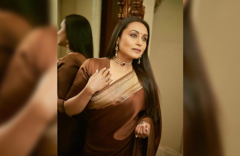 Rani Mukerji wears a gold chain featuring Adira’s name while receiving the National Award!