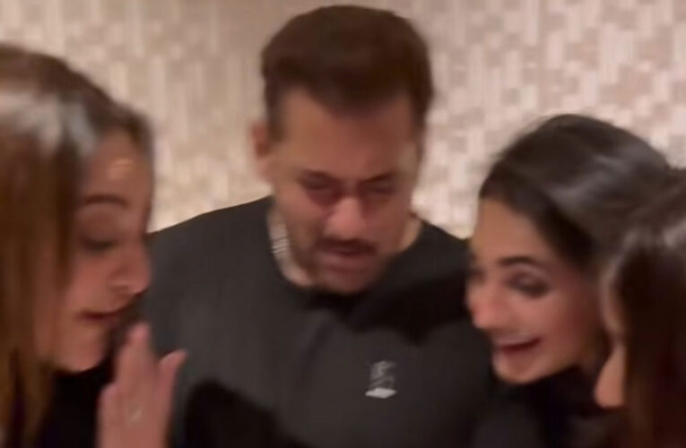 Salman Khan Sends Best Wishes for Anurag Kashyap’s film ‘Nishaanchi’!