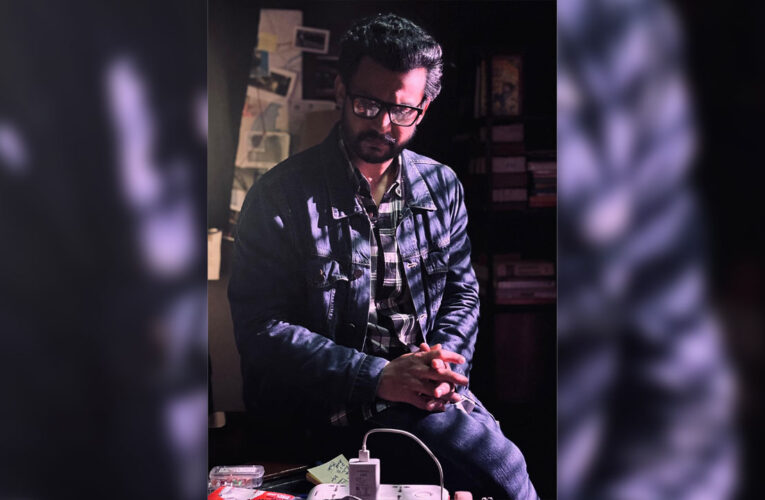 Adinath’s Look in “Detective Dhananjay” Creates a Buzz!