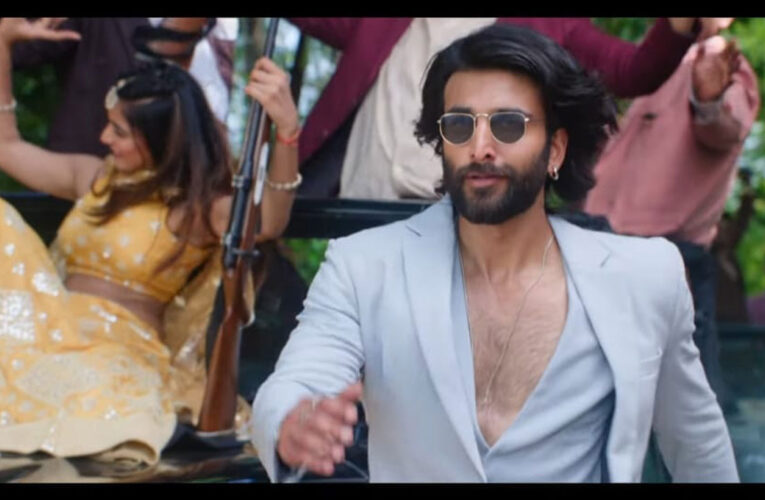 Meezaan Jafri Shakes a Leg with Javed Jaffrey on 3 Shaukk Song from ‘De De Pyaar De 2’!