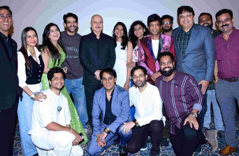 Actor Anupam Kher Says That ‘Mano Ya Na Mano’ is a Thought-Provoking Film With an Engaging and Unexpected Climax!