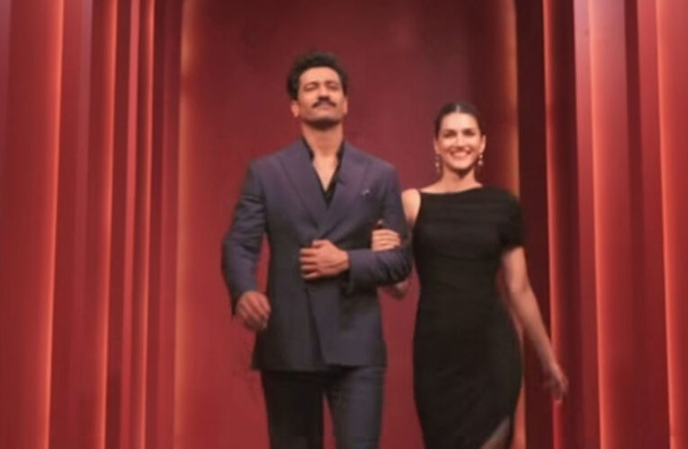 ‘Two Much With Kajol and Twinkle’ Hosts Kriti Sanon and Vicky Kaushal, This Weekend!