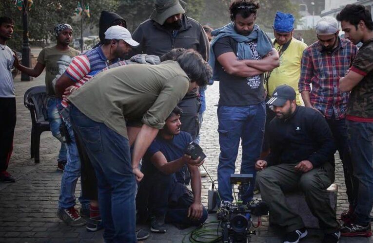 Pulkit Samrat Drops BTS Flashback as Fukrey Returns Completes 8 Years!