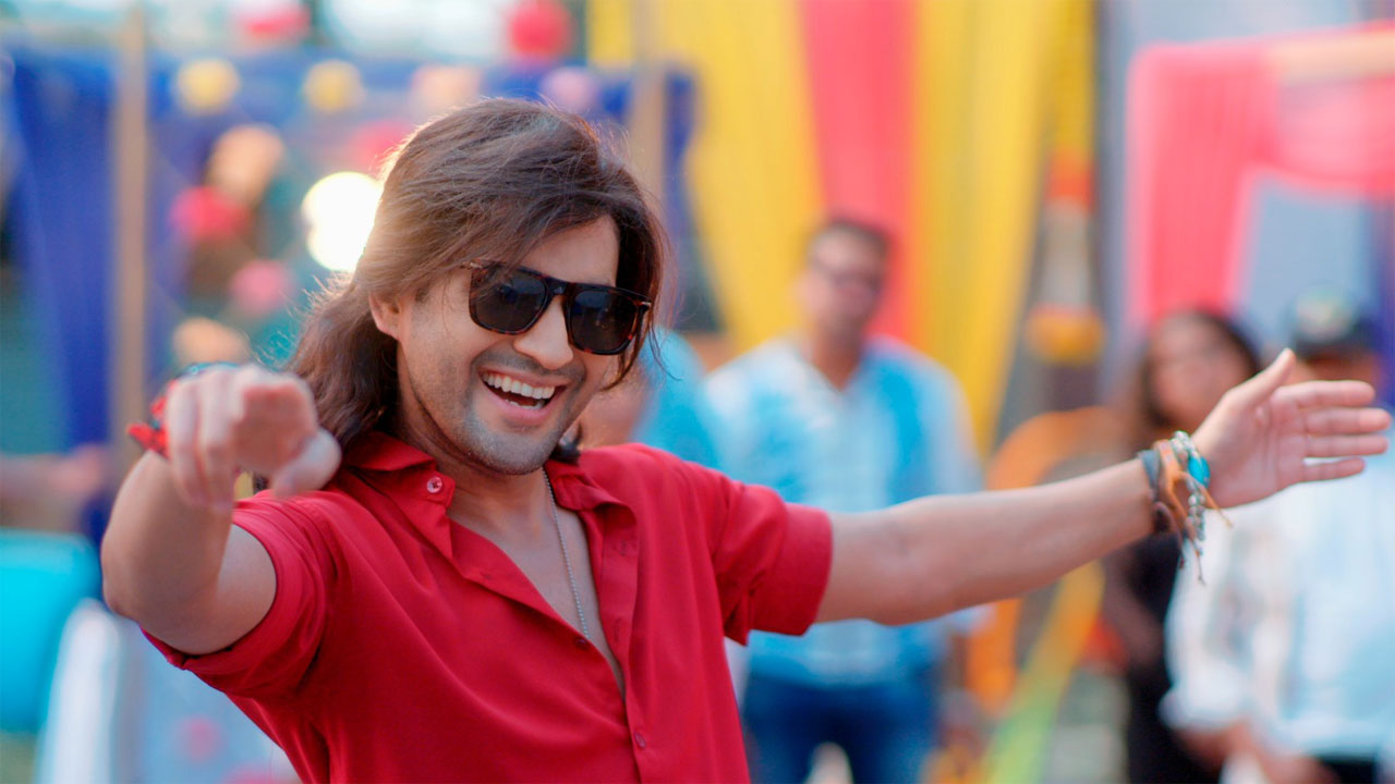 Kon Hotis Tu... Kay Jhalis Tu