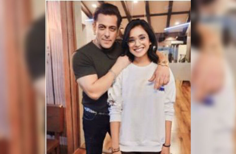 Sumbul Touqeer follows Salman Khan’s advise!