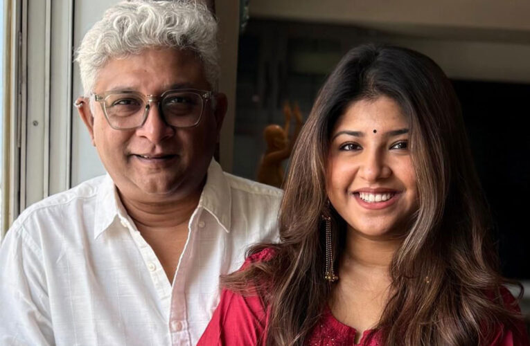 Kedar Shinde and Sana Shinde Announce Aai Bhadyane Havi?