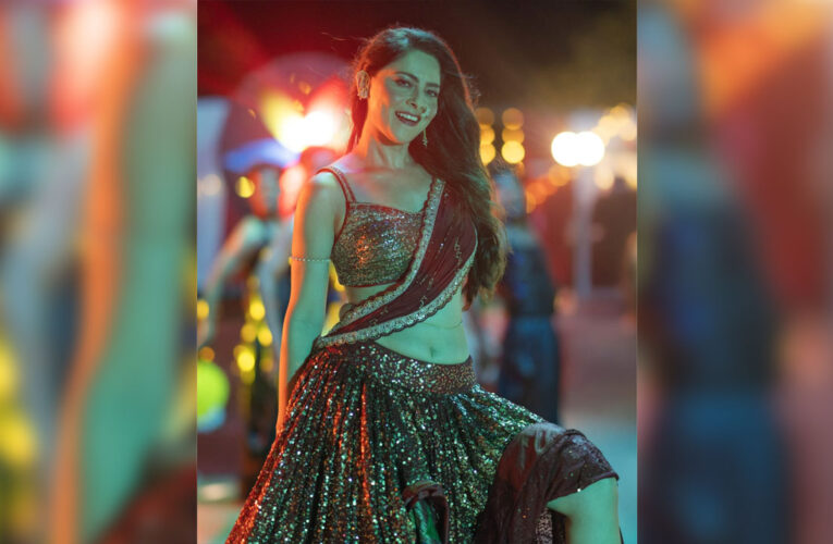 ‘Maharashtrachi Apsara’ Sonalee Kulkarni Turns ‘Manjula’ For ‘Salbardi’!