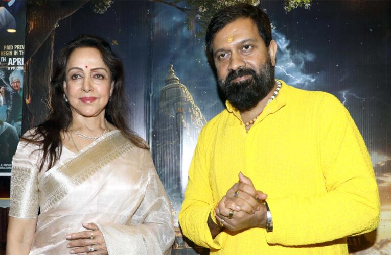 Hema Malini Watches “Krishnavataram Part 1 – The Heart” at Mathura, Lauds the Grandeur and Spiritual Soul!