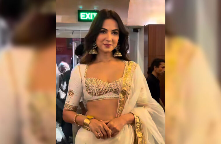 Sonal Chauhan Channels Co-star Ravi Kishan’s Vibrant Energy at Mirzapur: The Movie’s Trailer Launch: Mirzapur toh aa gaya hai, bhaukaal will follow my brother!