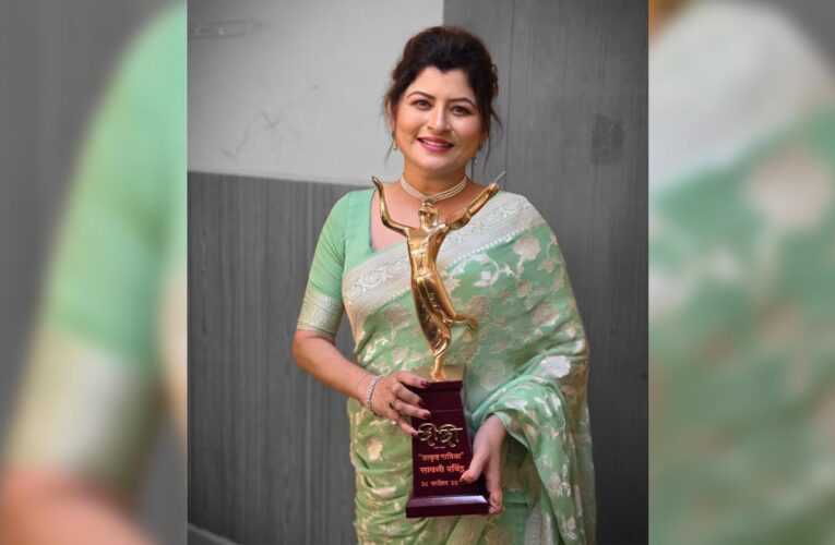 National Award-winning playback singer Savaniee Ravindra honoured with the ‘Bharatratna Lata Mangeshkar Award 2026’!