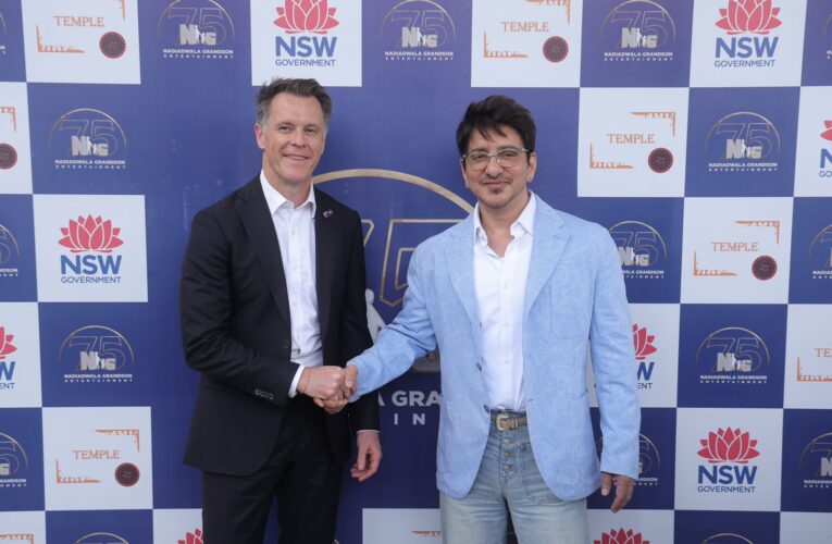 Australian Premier Chris Minns Visits Nadiadwala Grandson Entertainment as Sajid Nadiadwala Announces Three Major Productions in Australia, Including Heyy Babyy 2!